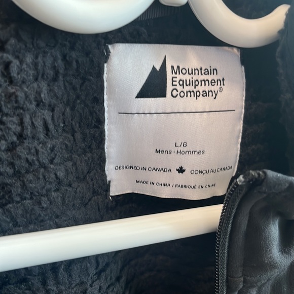 Lined Zip Up sweater - MEC, brand new - Picture 2 of 6